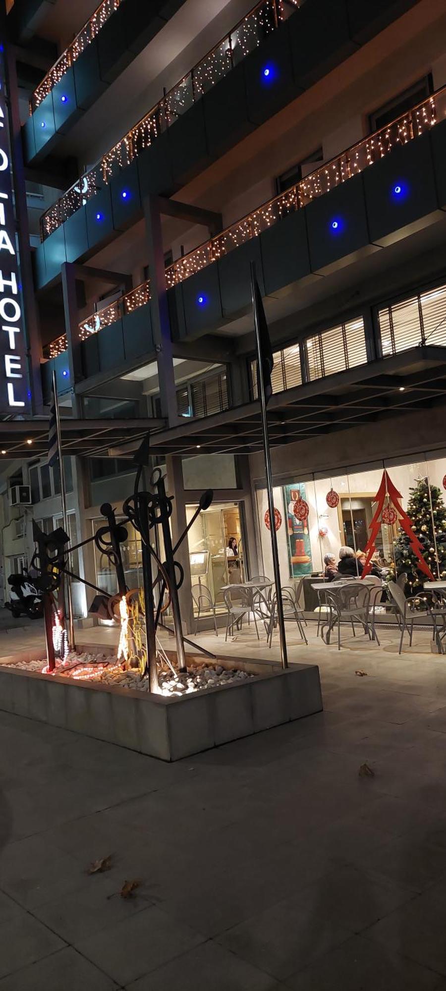 Anatolia Hotel Komotini Bagian luar foto